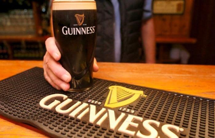 Les pubs britanniques à court de Guinness, redevenus à la mode