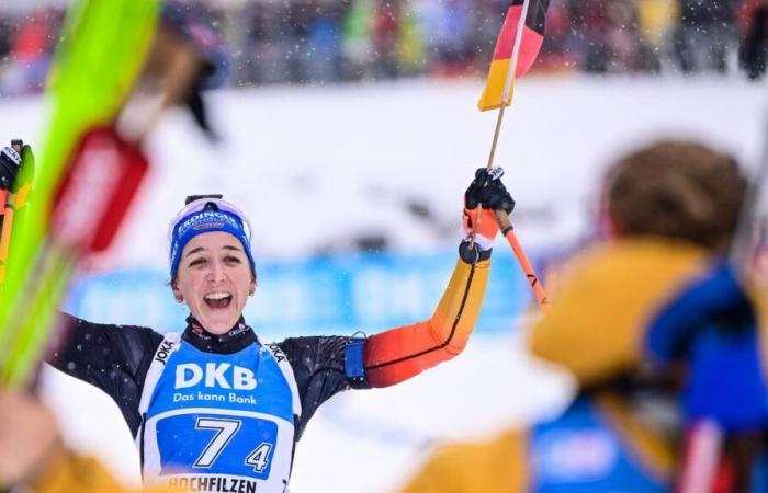 L’équipe féminine allemande de relais fait la fête à Hochfilzen