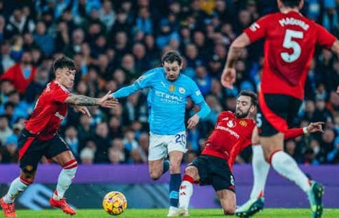 City coulé par des buts tardifs lors du derby de Manchester