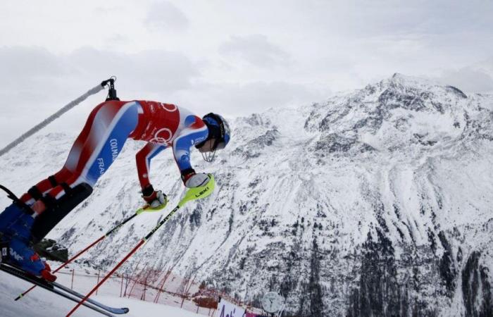 Clément Noël’s Heavy Crash At Val D’Isère Giant Slalom