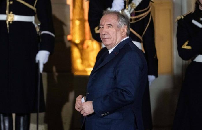 François Bayrou espère constituer une équipe de poids lourds pour son gouvernement