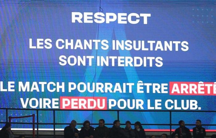 PSG – Lyon brièvement interrompu pour « chants insultants » des ultras parisiens