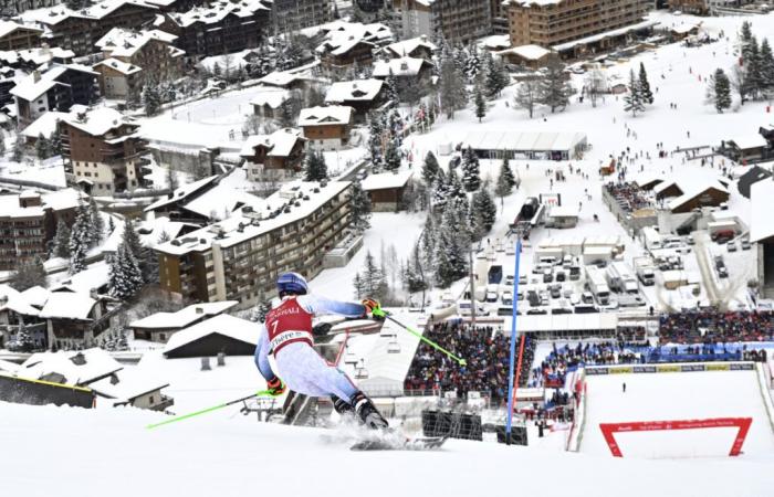 Kristoffersen fait preuve de classe à Val d’Isère en tête du classement du slalom