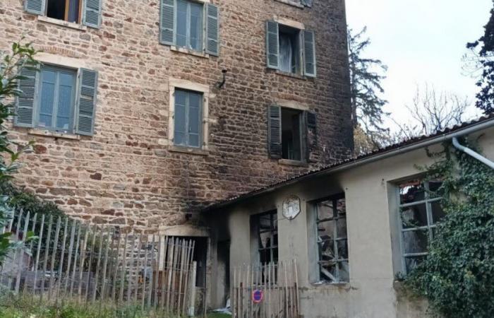 Rhône. Deux personnes empoisonnées par la fumée après l’incendie de leur maison