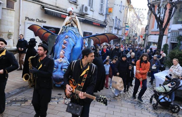 Entre musique, magie et poésie, des Noëls insolites illuminent les vacances à Carpentras