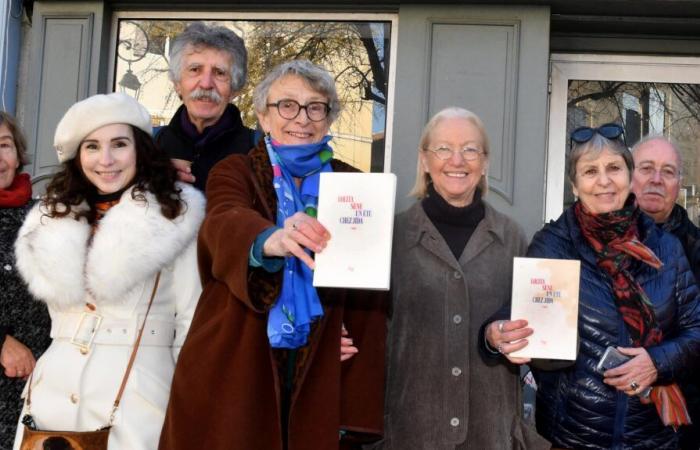 A Arles, le quartier Roquette a décerné son 15e Prix littéraire à l’écrivaine Lolita Sene