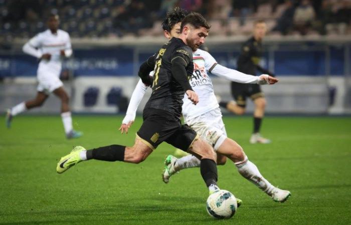 Charleroi se tire une balle dans le pied sur le terrain de l’OH Leuven (Louvain)