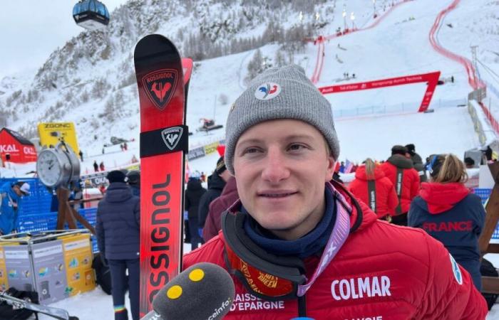 Le skieur de Courchevel Steven Amiez, en tête du slalom, chute lors de la deuxième manche