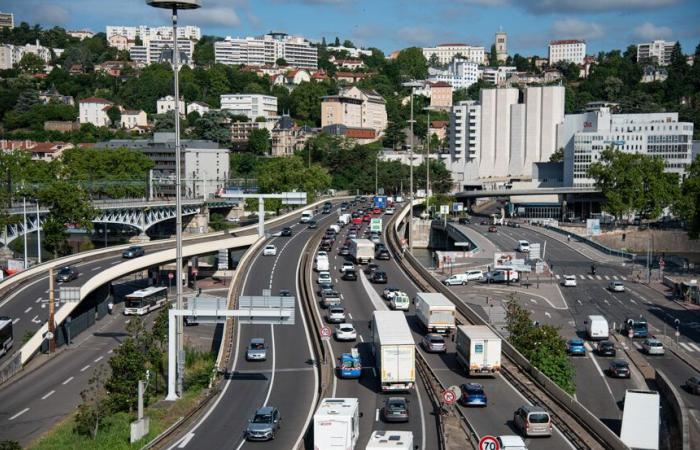 Quel avenir pour les M6-M7 à Lyon ? Kimelfeld déplore l’inaction des écologistes