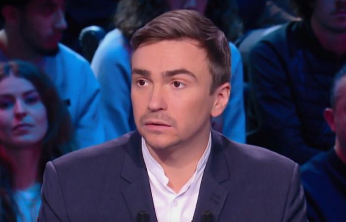 Départ officiel, Bertrand Latour proteste !