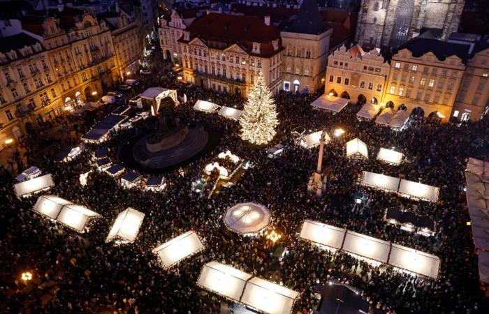 Sur les photos | La planète en mode Noël