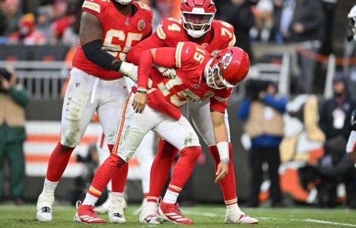 Patrick Mahomes des Chiefs souffre d’une blessure à la cheville contre les Browns