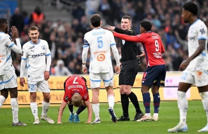 l’arbitre va porter plainte, le communiqué cinglant de la FFF