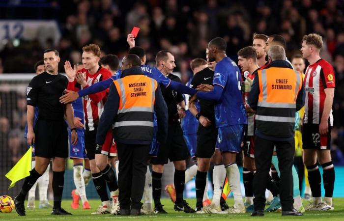 Ce que faisaient Cole Palmer et Jadon Sancho lorsque Marc Cucurella a été expulsé après Chelsea contre Brentford