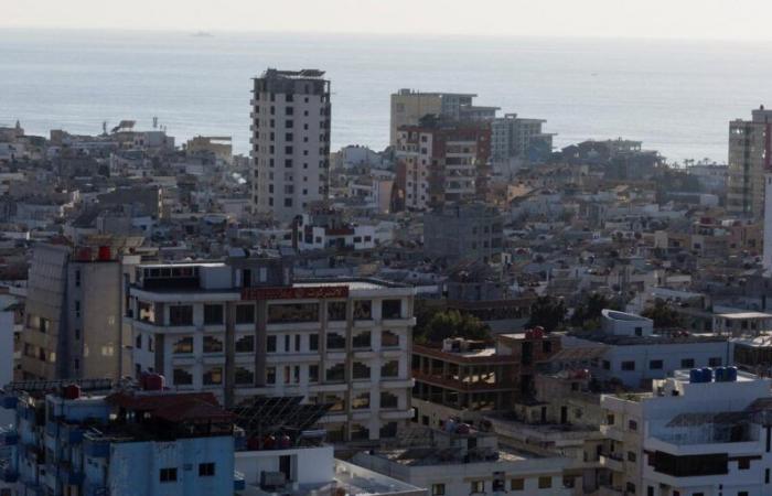 l’armée israélienne a bombardé massivement des sites militaires dans la région côtière de Tartous, selon l’OSDH