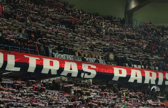 Nouveaux chants insultants chantés lors de PSG-OL, le match brièvement interrompu