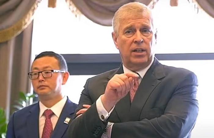 Un « espion » chinois lié au prince Andrew nommé alors que le député prévient que Yang « n’était pas un loup solitaire »