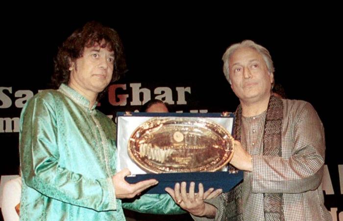 Zakir Hussain, célèbre joueur de tabla, décède à 73 ans