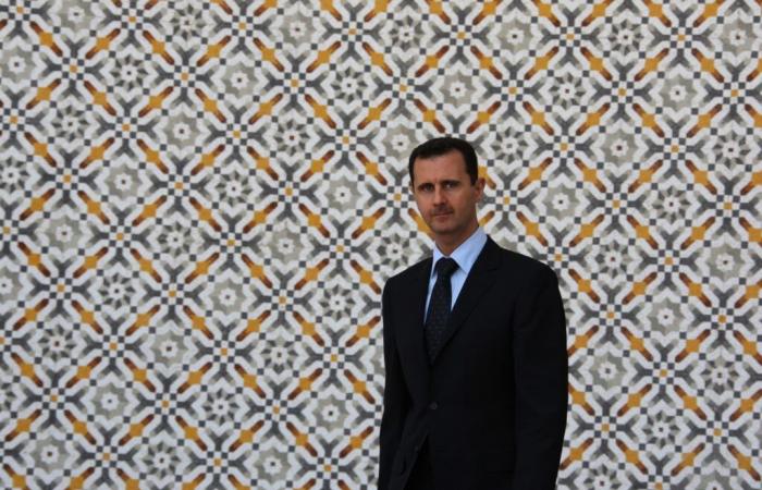 le réfugié en Russie, Bachar al-Assad, nie avoir fui de manière “préméditée”