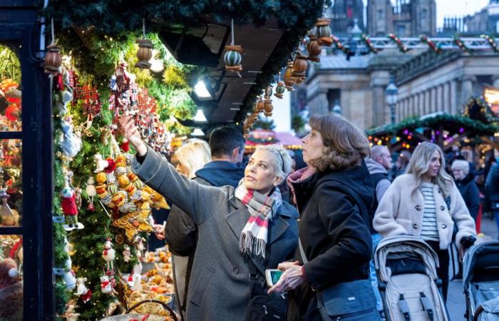 Sur les photos | La planète en mode Noël