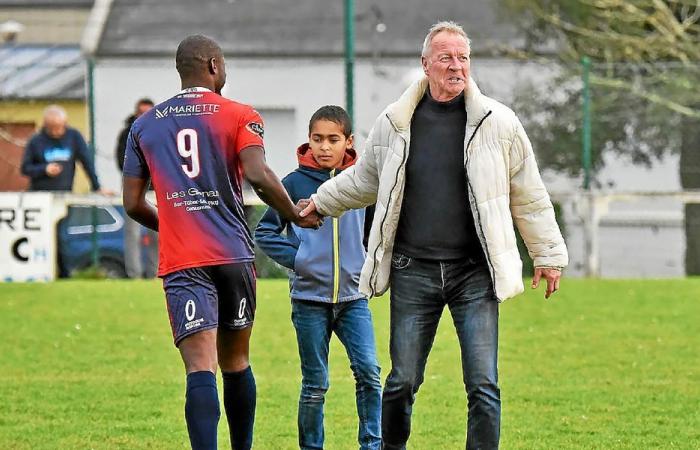 des icônes du football breton réunies à Camaret pour la Coupe de Bretagne