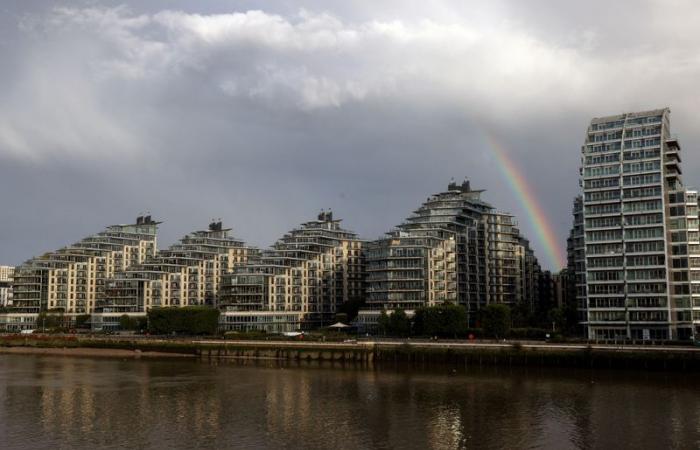 Les prix de l’immobilier au Royaume-Uni devraient augmenter de 2 à 4 % en 2025, prédit Nationwide