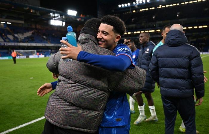 Les fans de Chelsea envoient un avertissement à Arsenal et Liverpool avec une chanson alors que Marc Cucurella, ennuyeux, résume l’intensité et la confiance