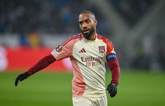 PSG-OL : Lacazette évite les fausses excuses