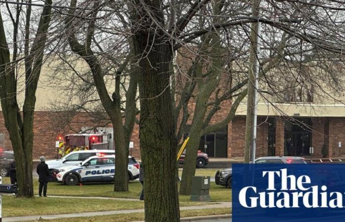 Trois morts dans une fusillade dans une école chrétienne du Wisconsin, dont un adolescent suspect