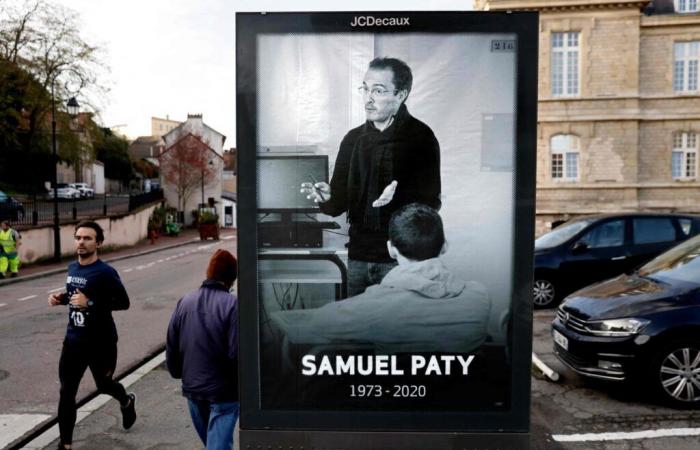 Au procès de l’assassinat de Samuel Paty, une mise en examen “sans faiblesse mais sans excès”