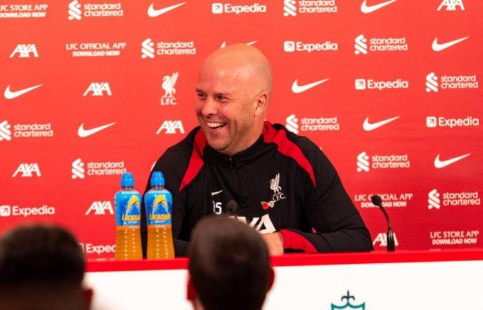 Conférence de presse de la Coupe Carabao : Arne Slot présente Southampton contre Liverpool