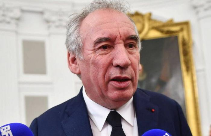 à Pau, l’opposition municipale à François Bayrou dénonce sa volonté d’accumulation et son absence à Mayotte – Libération