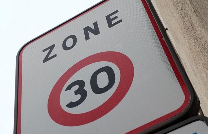 Saint-Ouen réduit la vitesse de circulation urbaine à 30 km/h