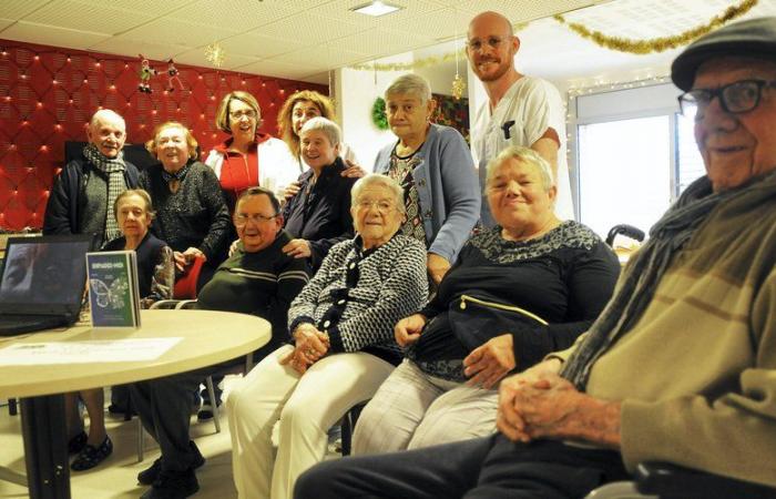 Agés en moyenne de 87 ans, ils jouent dans une comédie musicale