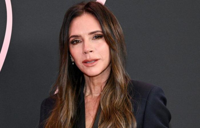 Victoria Beckham parle de chirurgie esthétique et affirme n’avoir “jamais” eu de rhinoplastie