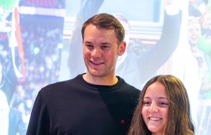 Voici comment s’est déroulée la visite du fan club de Manuel Neuer