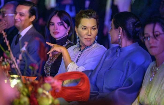 SAR la Princesse Lalla Hasnaa et SE Cheikha Sara Bint Hamad Al-Thani président le « Tbourida Show » à Doha dans le cadre de l’Année culturelle Qatar-Maroc 2024