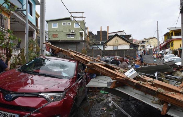 Couvre-feu à Mayotte après le cyclone contre les pillages