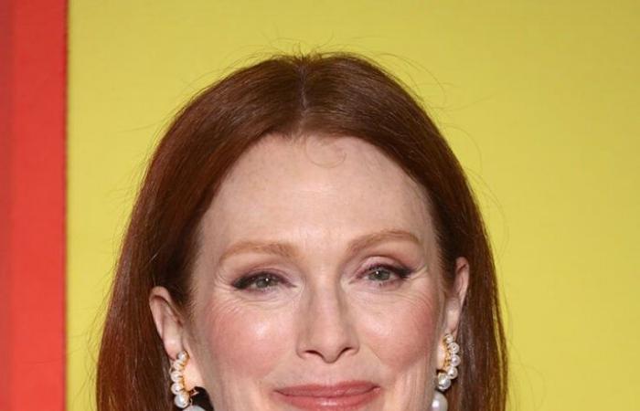 Tilda Swinton et Julianne Moore affichent une synergie vestimentaire à Paris