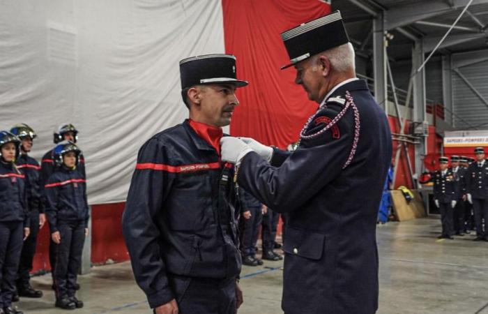 Le lieutenant Cédric Bourgoin dirige le centre de secours Côte Bleue Est, situé à Ensuès-la-Redonne