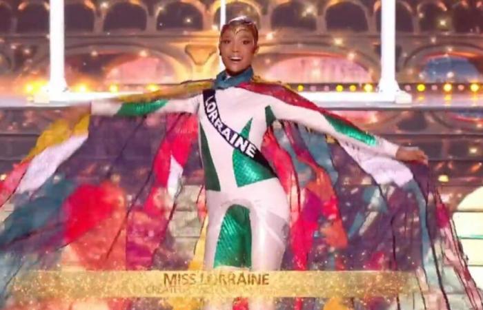 La costumière de Miss Lorraine révèle que la tenue a été portée « à l’envers » pendant la compétition