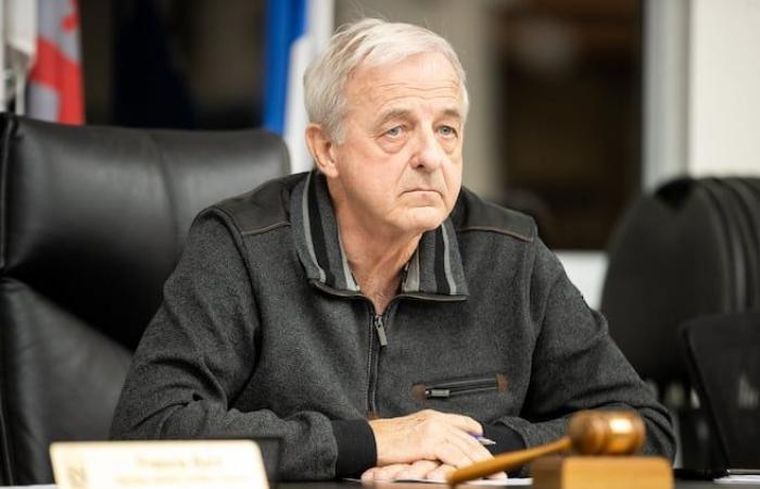 le maire de Saint-Boniface est suspendu