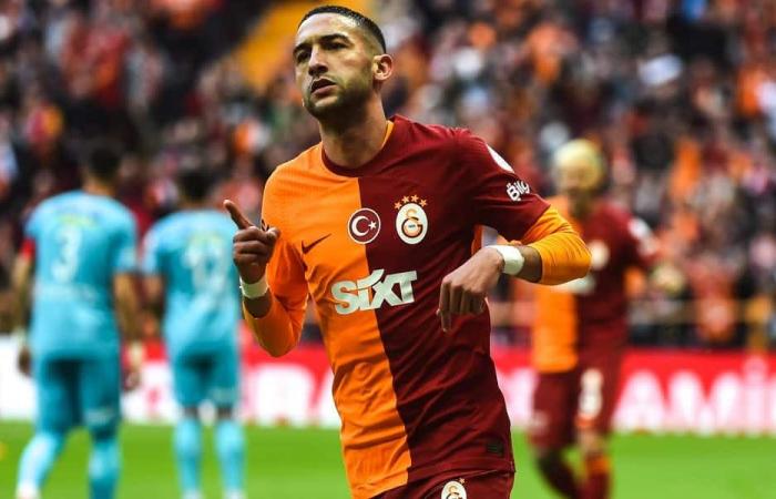 Ziyech lance une bombe sur son avenir