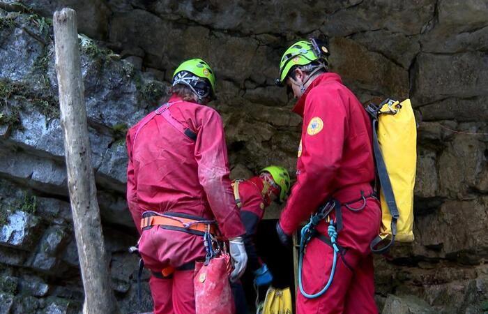 Spéléologue coincé, les sauveteurs sont dans la dernière ligne droite pour la sortir – Actualités