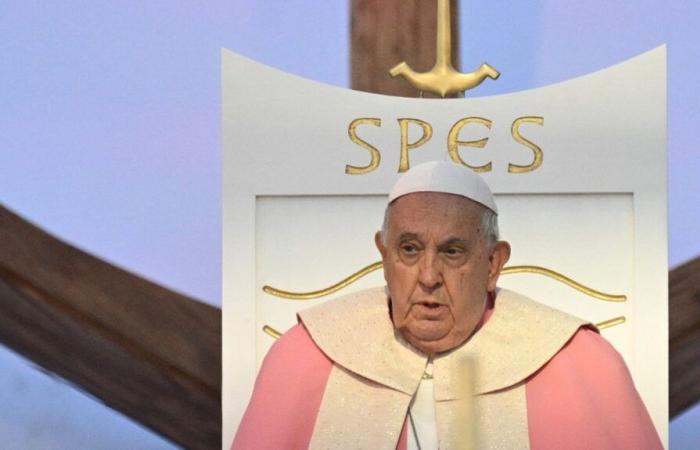 Le pape révèle qu’il a échappé à deux tentatives d’attentat lors de son voyage en Irak en 2021