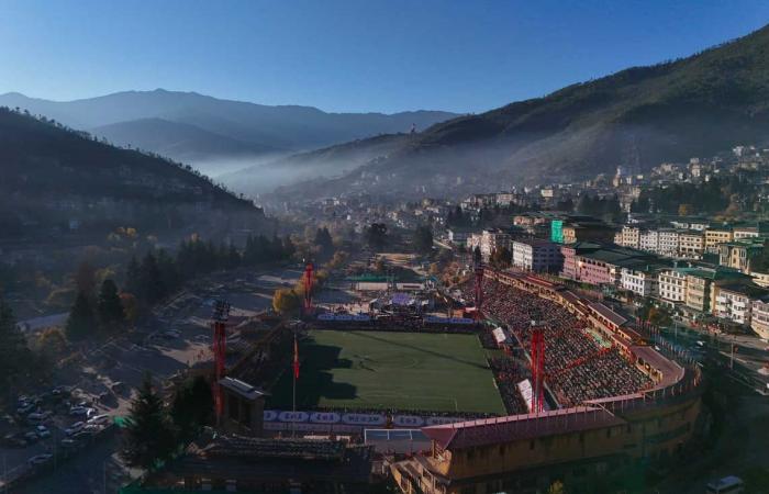 Le roi Jigme Khesar, son héritier, son père, les reines, princes et princesses du Bhoutan réunis pour la fête nationale