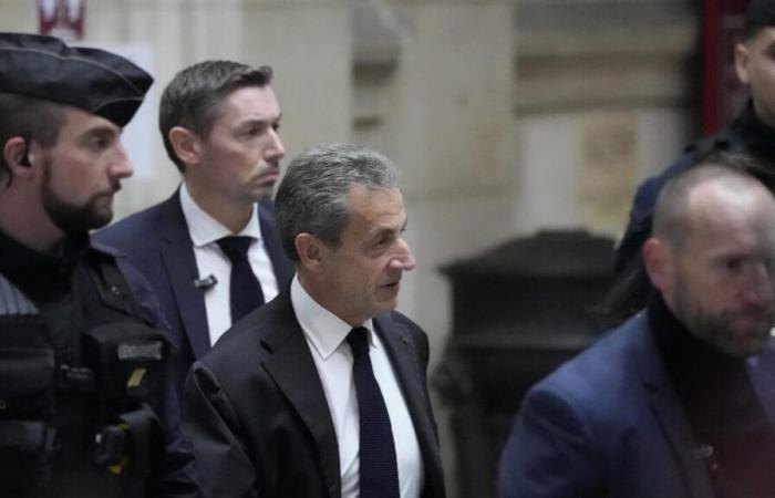 L’ancien président français Nicolas Sarkozy reconnu coupable de corruption