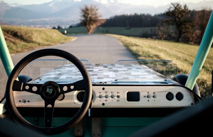 Cette Bolide est sûrement la voiture électrique sans permis la plus ludique du marché