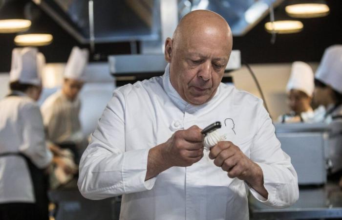 Un bus de la RATP fait exploser la vitrine du restaurant de Thierry Marx