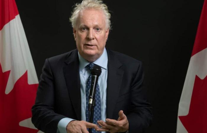 «Les Canadiens devraient être profondément choqués», déclare Jean Charest